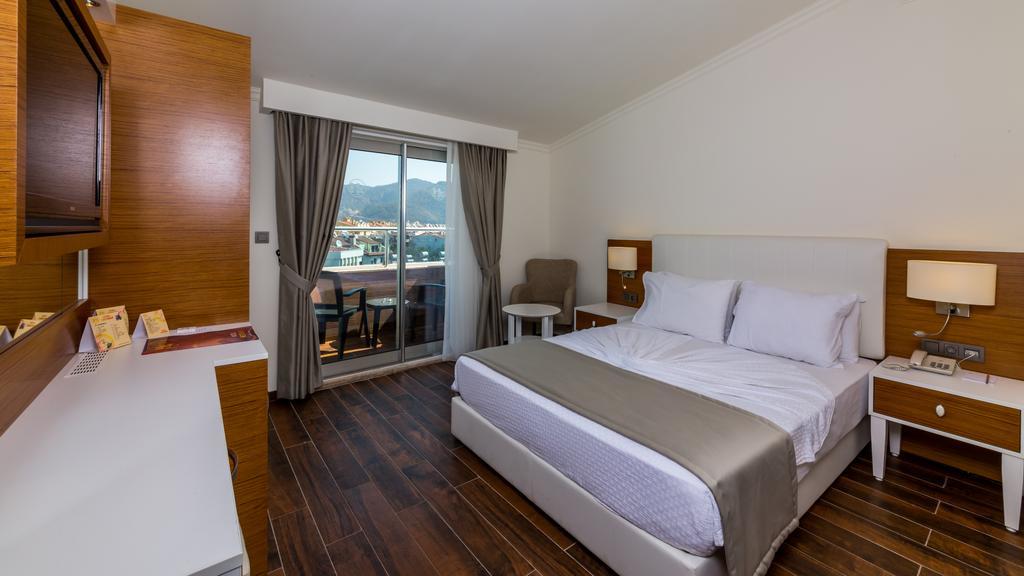 Comfort Double or Twin Room