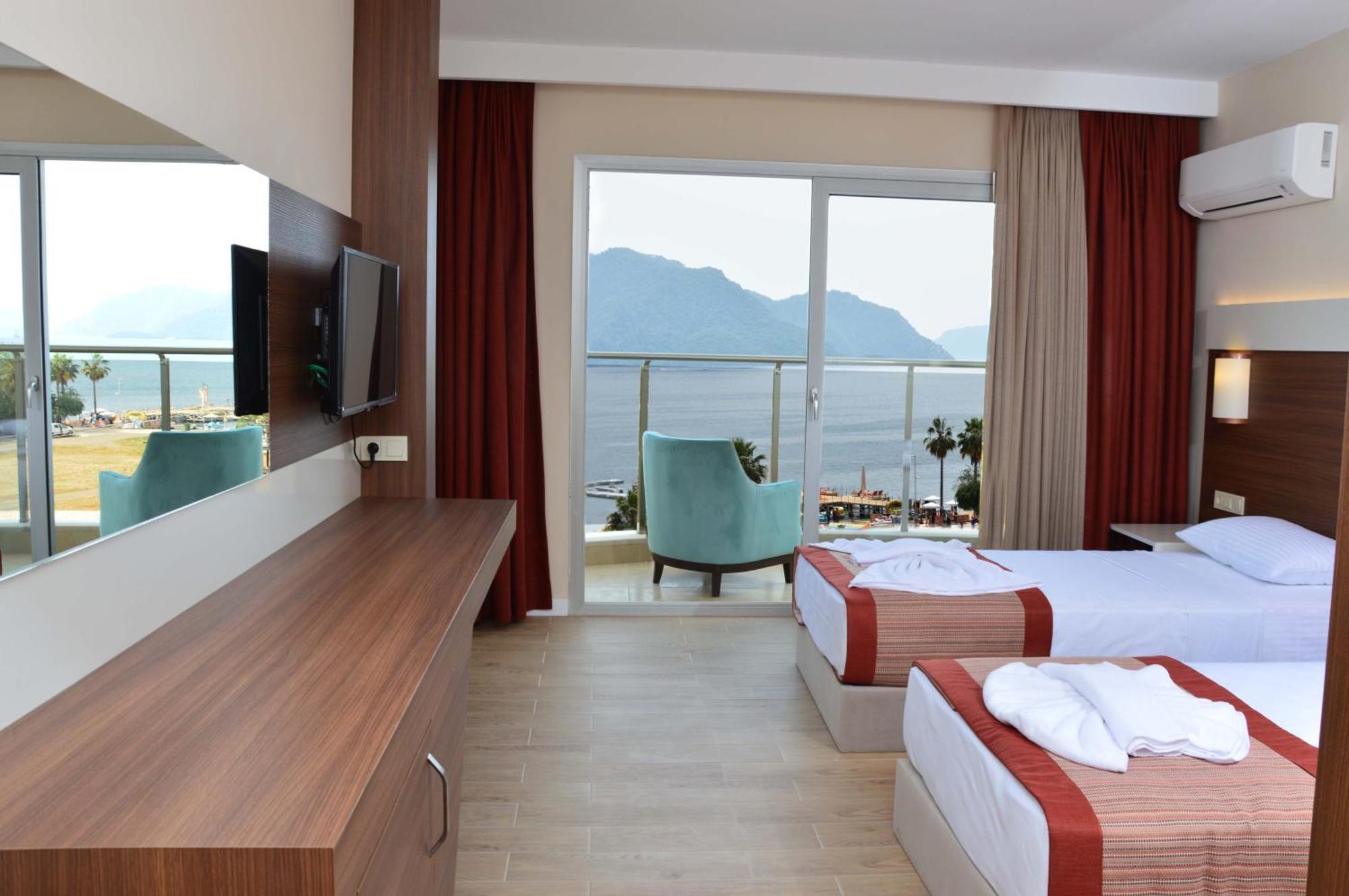 Double Room Balcony Sea View,844129373:JPEG