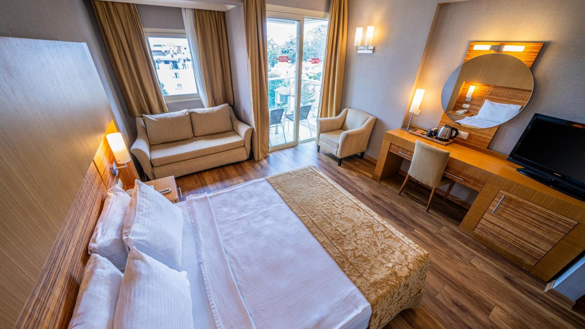 Standart Çift Kişilik veya İki Yataklı Oda