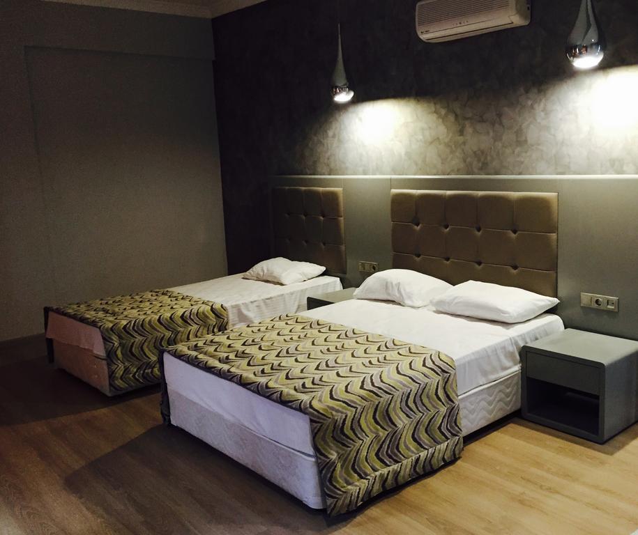 Double or Twin Room,1770505694:JPEG