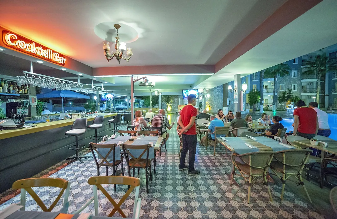 Alenz Suite-1