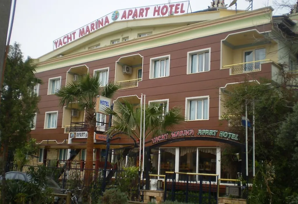 Blue Yacht Marina Apart Hotel-1