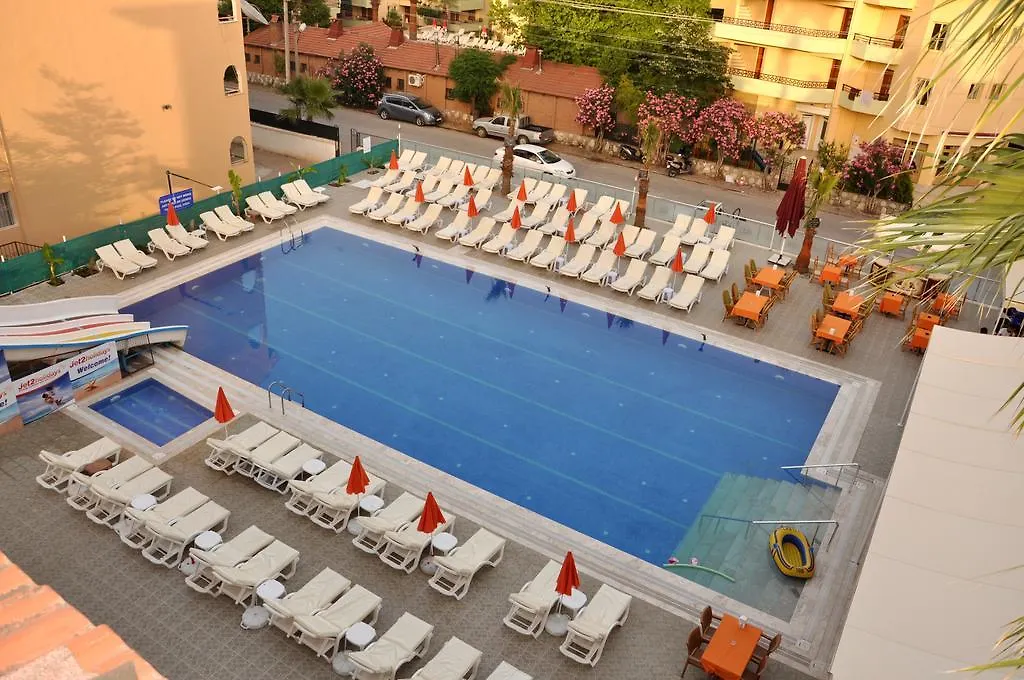 Club Dena-1
