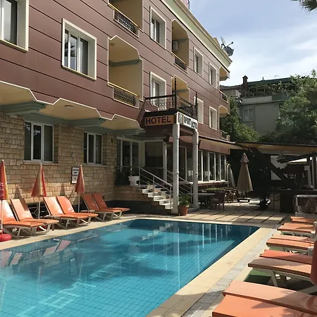 Blue Yacht Marina Apart Hotel-3