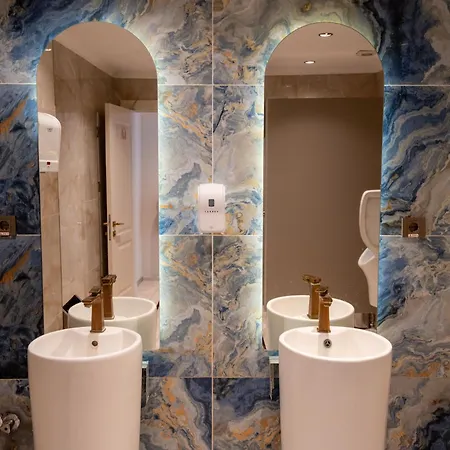 Fifty5 Suite Hotel-3