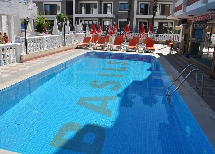 Basils Apart Hotel