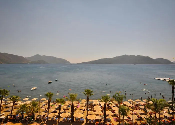 Maris Beach