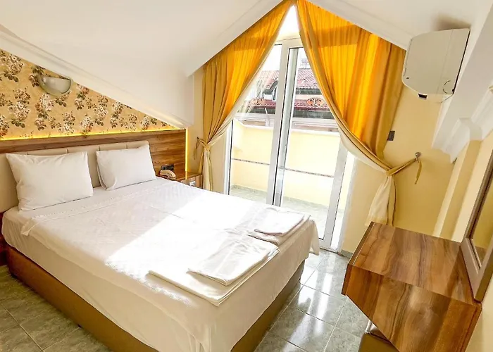 Ozlem 2 Apart Hotel Marmaris, Turkey