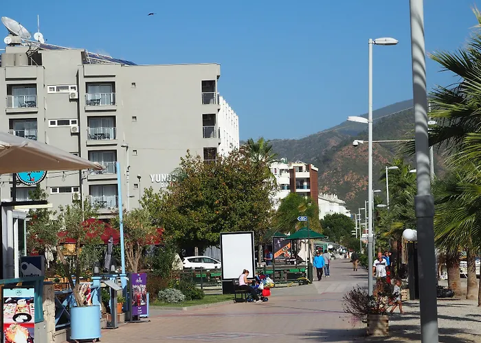 Yunus Beach